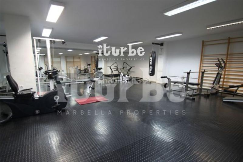 Foto 36834e9a-7b34-457e-ab54-50c8c93defdb. Lloguer àtic a bulevar príncipe alfonso de hohenlohe a Marbella