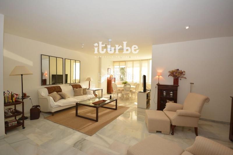 Foto 77937758-f15f-4b82-be98-501d11b26b34. Lloguer àtic a bulevar príncipe alfonso de hohenlohe a Marbella