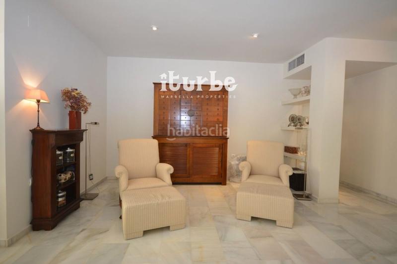 Foto 516ec404-6494-421e-91c9-ffc6638fb1ce. Rent penthouse in bulevar príncipe alfonso de hohenlohe in Marbella