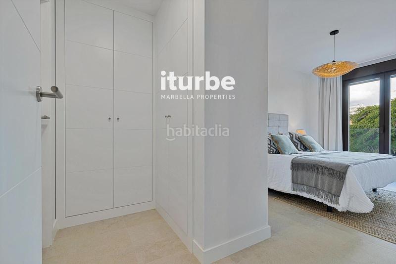 Foto a7c56df3-8e18-4b02-b072-be7d34c63984. Affitto appartamento con parcheggio piscina in puerto de Estepona Estepona