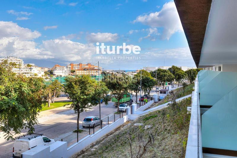 Foto e883442e-1f77-463c-adca-a2d087778d52. Rent flat with parking pool in puerto de Estepona Estepona