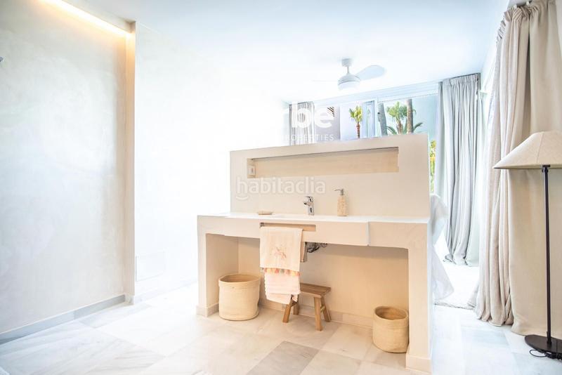 Foto 6f8a6b12-f8de-4cb3-8dd8-79a798659d4b. Affitto casa con parcheggio piscina in Las Lomas de Río Verde Marbella