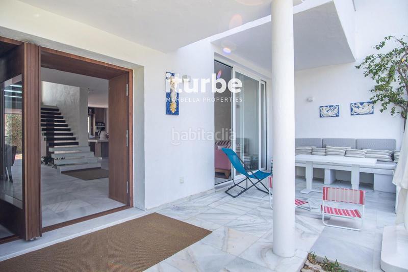 Foto b48fd85f-43af-41a4-a9d4-6d1fb1aec72c. Affitto casa con parcheggio piscina in Las Lomas de Río Verde Marbella