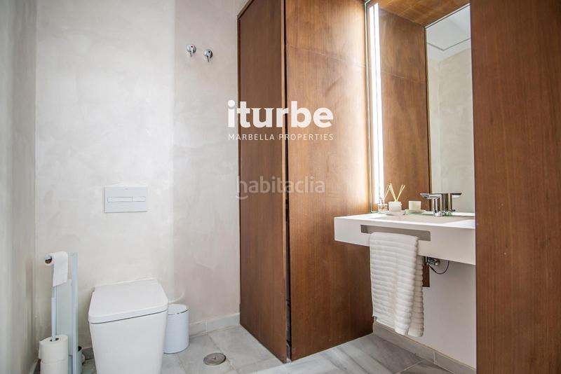 Foto e1483ca1-2fe0-4135-a209-b689ecea28ea. Affitto casa con parcheggio piscina in Las Lomas de Río Verde Marbella