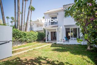 Lloguer Casa  Del rio-rio verde playa. Adosado en primera linea de playa junto a puerto banus.