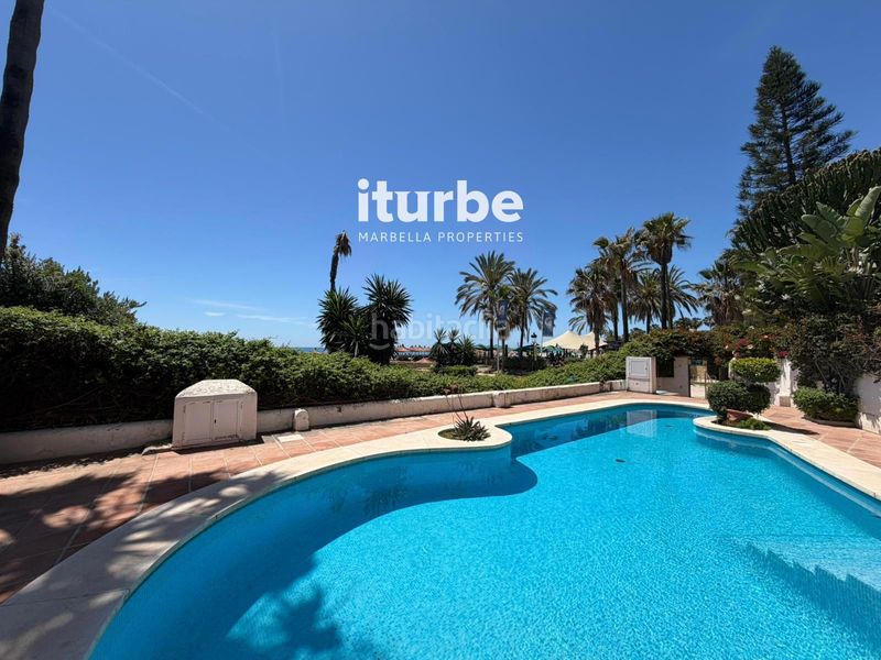 Foto 23df962a-f67e-4b0c-b2fb-a5242ad6dd8c. Lloguer casa amb aparcament piscina a Las Lomas de Río Verde Marbella