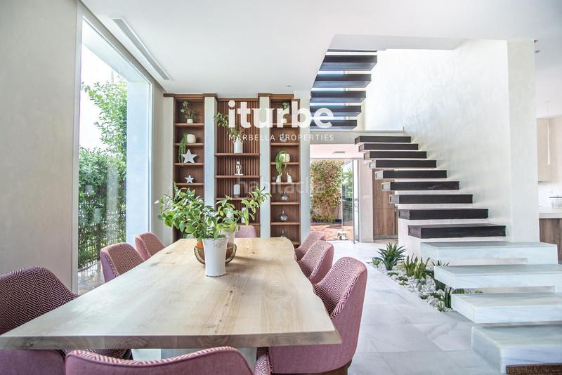 Foto 6bb012a7-8518-42cf-b017-a13dddf93651. Miete haus mit parking pool in Las Lomas de Río Verde Marbella