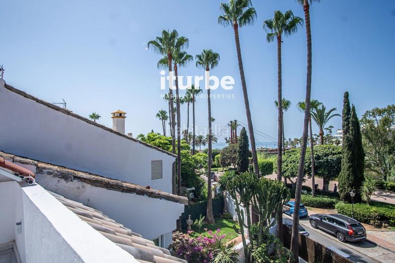 Foto 98ae4224-af98-40f0-9b99-a9fc30ba8cd0. Miete haus mit parking pool in Las Lomas de Río Verde Marbella