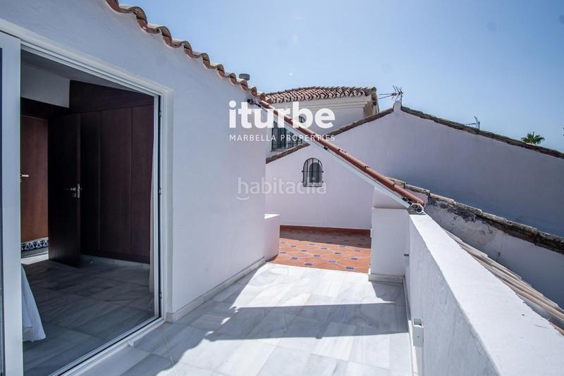 Foto c1247890-6cee-4f53-b131-a4726d288deb. Miete haus mit parking pool in Las Lomas de Río Verde Marbella