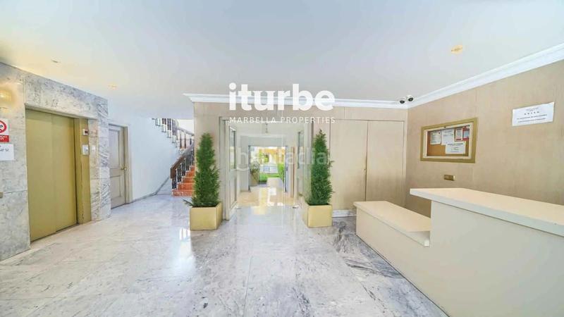 Foto c79716f1-f2ee-49c9-8cc0-cf2a49b23763. Miete etagenwohnung mit parking pool in Ricardo Soriano Marbella