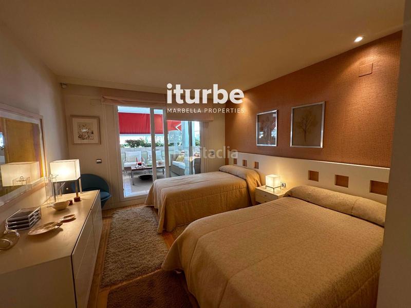 Foto 8c74bc71-c243-4651-bb48-bae3996bd9a7. Affitto appartamento con parcheggio piscina in La Carolina - Guadalpín Marbella