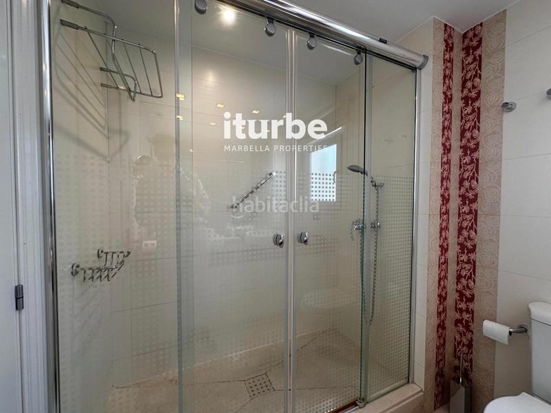 Foto add294a9-bd1f-48da-93c2-c11fa283b066. Affitto appartamento con parcheggio piscina in La Carolina - Guadalpín Marbella