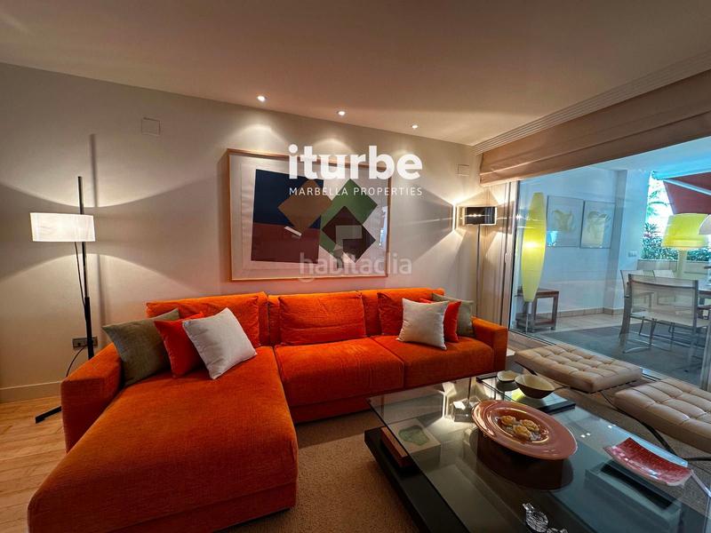 Foto 4ba85cff-d2bd-4df6-a563-26f017f5979d. Alquiler piso en La Carolina - Guadalpín Marbella