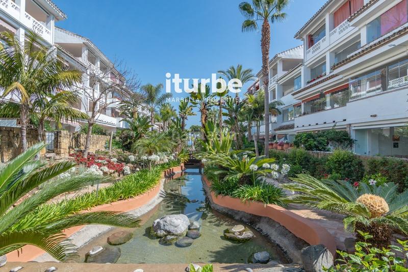 Foto 4bd921f1-47bf-4708-af8b-9465796825d2. Alquiler piso en La Carolina - Guadalpín Marbella