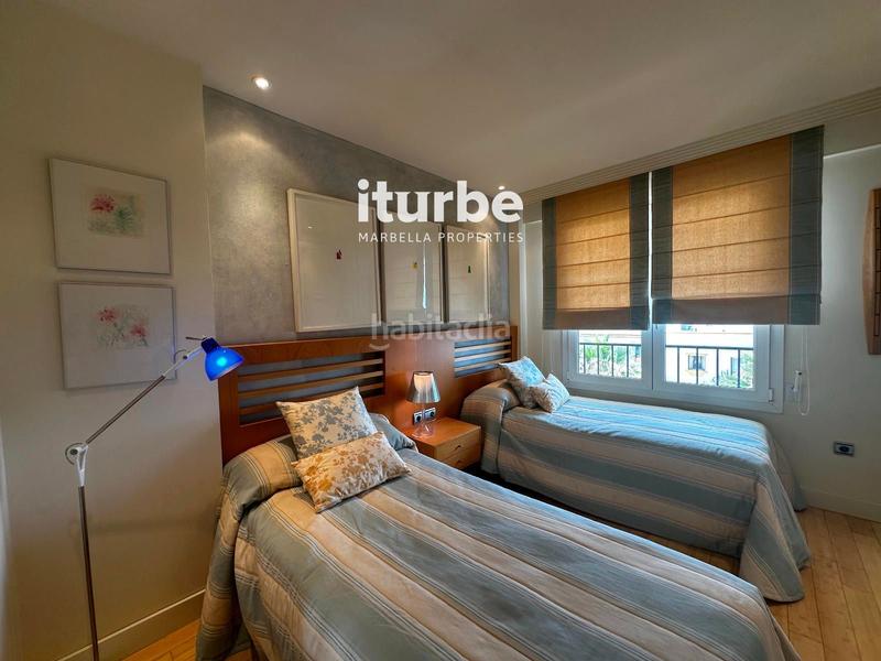 Foto 5172078b-dead-44b0-862d-c717b0de91f5. Alquiler piso en La Carolina - Guadalpín Marbella