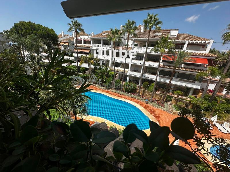 Foto bc6c4748-98a4-4cec-a006-7f1f61deabc9. Lloguer pis amb aparcament piscina a La Carolina - Guadalpín Marbella