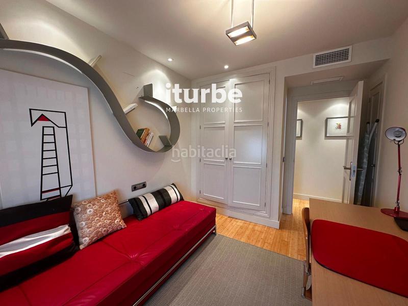 Foto f46b982d-6b33-49c3-8325-adb358f11400. Lloguer pis amb aparcament piscina a La Carolina - Guadalpín Marbella