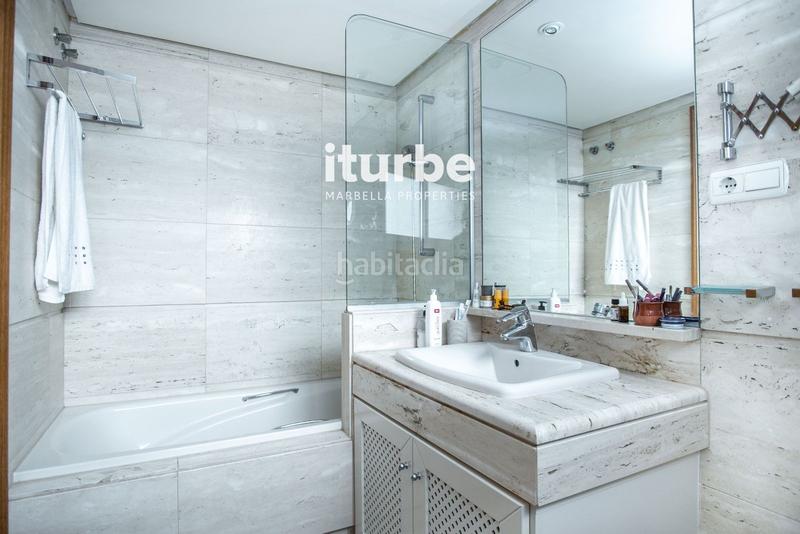 Foto 81808187-7632-4141-81fb-4c37ab3acbfe. Affitto appartamento con parcheggio piscina in Playa de la Fontanilla Marbella