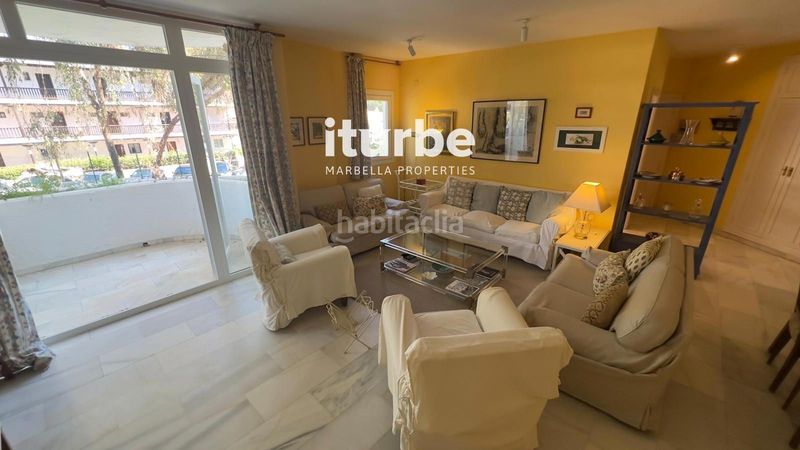 Foto 00af248d-08e0-4823-ad3c-f2185f1fbf77. Lloguer pis amb aparcament piscina a La Carolina - Guadalpín Marbella