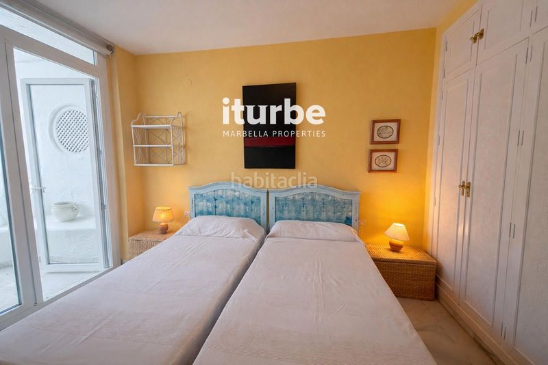 Foto 210cb0a3-389a-4016-b9f5-54646fd1ea27. Lloguer pis amb aparcament piscina a La Carolina - Guadalpín Marbella