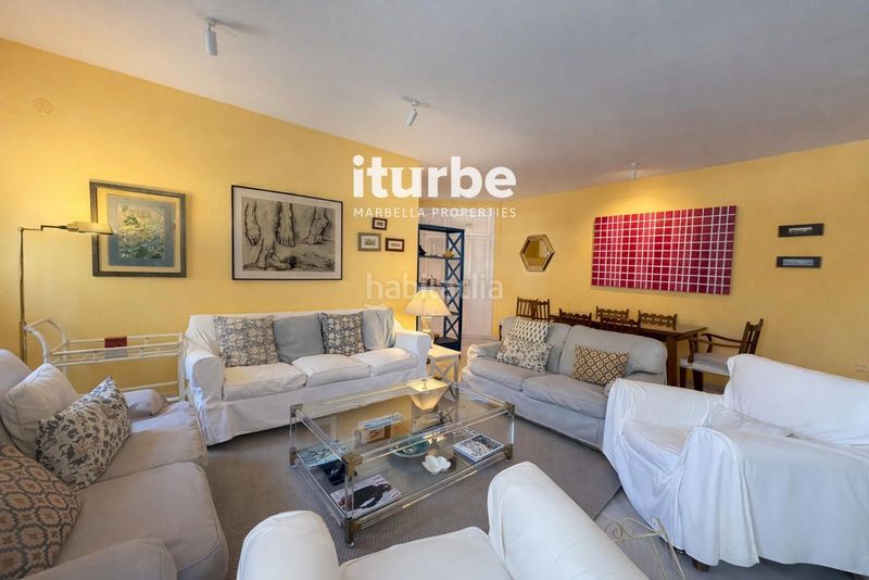 Foto 40e097e4-6365-4e36-87d0-ded6ab838b80. Lloguer pis amb aparcament piscina a La Carolina - Guadalpín Marbella