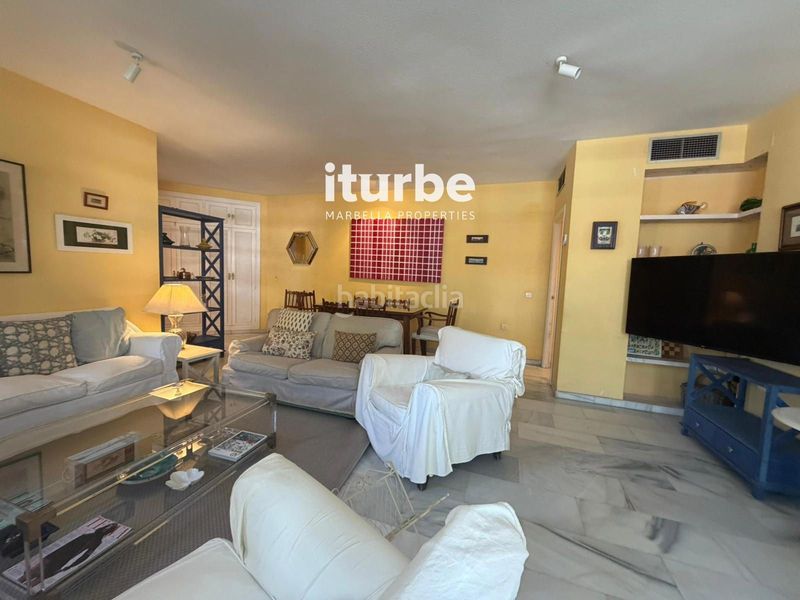 Foto 93c16da0-4491-42b5-ae8e-d2b253e7800f. Lloguer pis amb aparcament piscina a La Carolina - Guadalpín Marbella