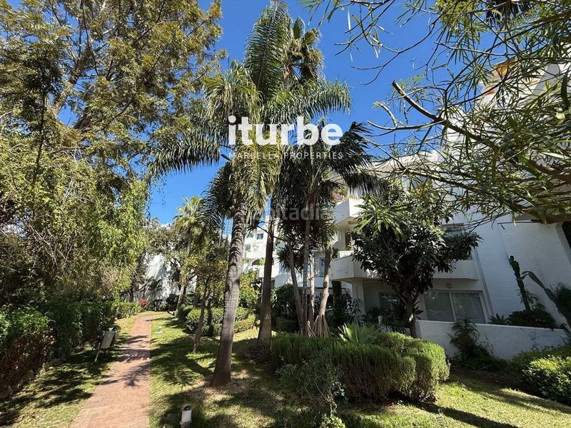 Foto e2238f59-5d99-4e5d-9be4-1db16690864f. Pis amb piscina a reserva de Marbella Marbella