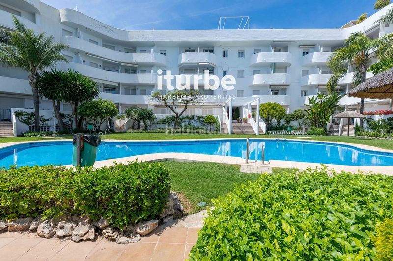Foto 670b9a7d-3fff-4486-ad2a-b32168a85e47. Dúplex amb aparcament piscina a La Carolina - Guadalpín Marbella
