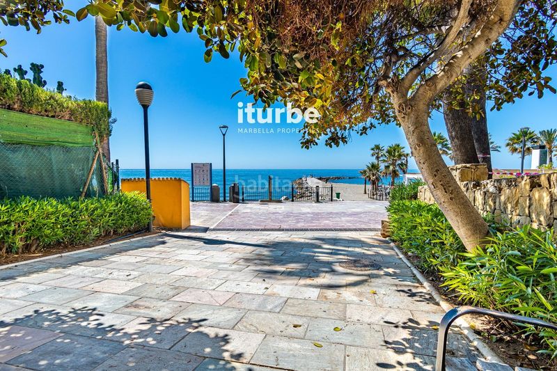 Foto fe5a4c3f-9dc2-421d-8e9b-67c0edda6df0. Lloguer àtic amb aparcament a Playa Bajadilla - Puertos Marbella