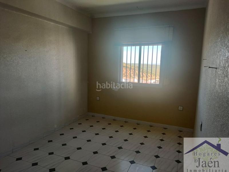 Foto d2ac8a5f-e147-4308-b5ba-fd6f604d78d9. Piso  en venta , 3 dormitorios. en Vilches