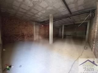 Local commercial  Consejero francisco vallejo. Local com. en venta en alcaudete.