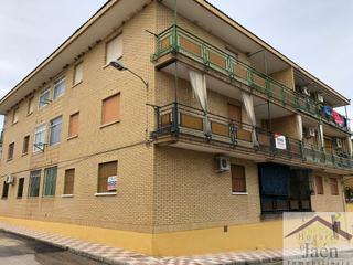 Pis  General san martín. Piso en venta en arjonilla, 3 dormitorios.