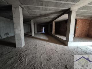 Local Comercial  Luis gutiérrez de cabiedes. Local com. en venta en quesada.