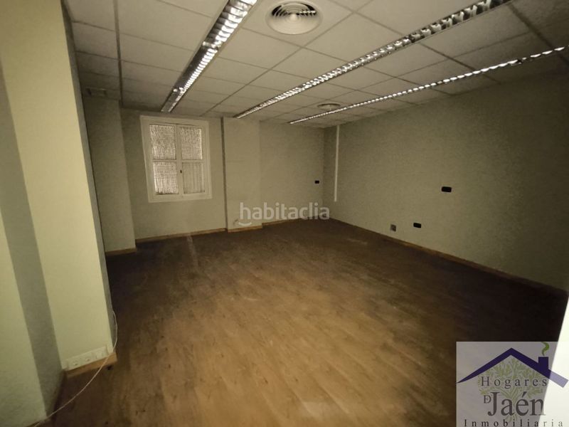 Foto 5e941e08-8d00-4f23-ad0e-79a7d7536092. Oficina  en venta , 8 dormitorios. en San Bartolomé - Millán de Priego Jaén
