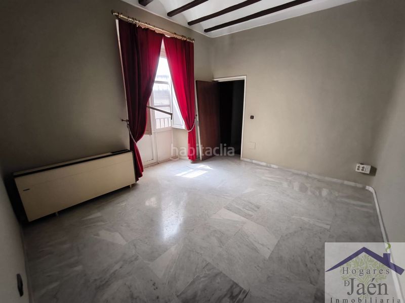 Foto cf2b104a-d08b-4213-983d-56111e9cdb58. Oficina  en venta , 8 dormitorios. en San Bartolomé - Millán de Priego Jaén