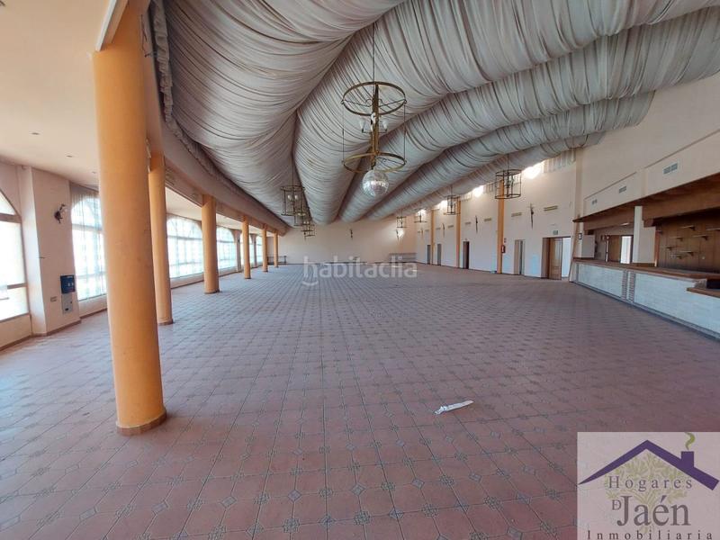 Foto d2b2a782-e4b9-4076-91ec-19f5ba5523da. Nave industrial  en venta . en Cazorla