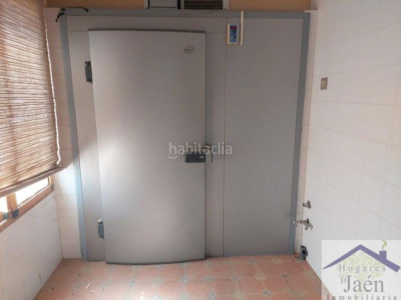 Foto ffc13270-4664-4468-8c6a-8ac5c2e03247. Nave industrial  en venta . en Cazorla