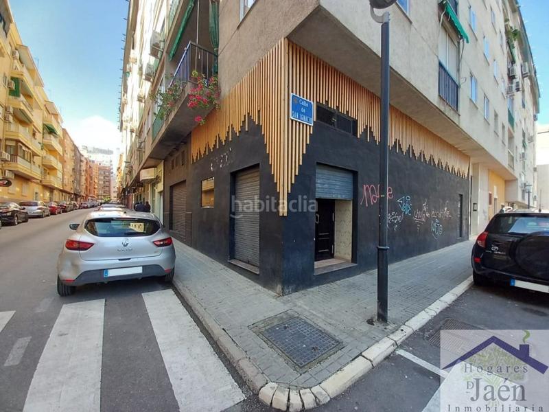 Foto e1410195-8e23-454c-8f20-de4a35a49b60. Local comercial a Peñamefecit - Avda Barcelona Jaén