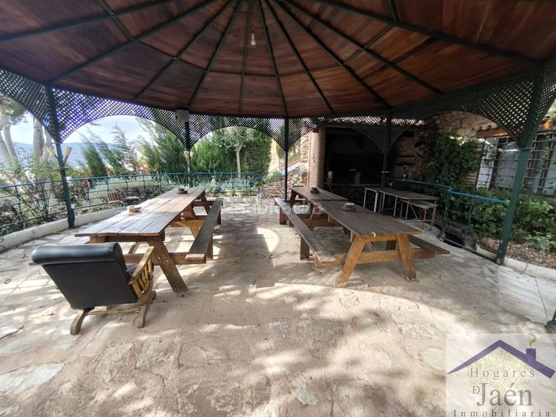 Foto 10111393-3a4f-477b-91f8-cd4533e2e348. Edifici a Benatae