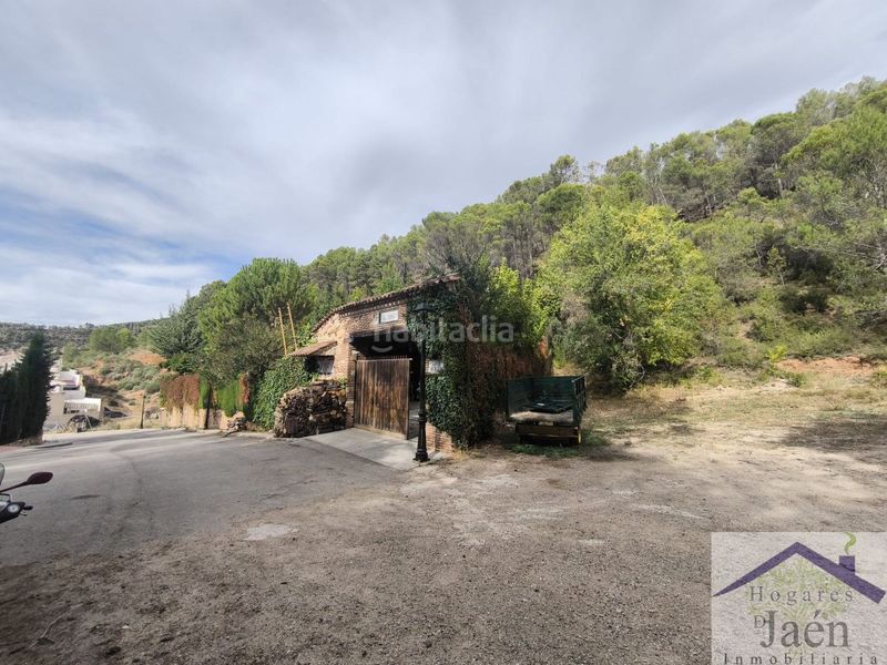 Foto 26329bd5-646e-4dc9-92c0-0c0bac752be2. Edifici a Benatae