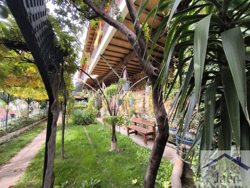 Foto 44725fba-cf36-4ee8-9796-86ce36d32295. Edifici a Benatae