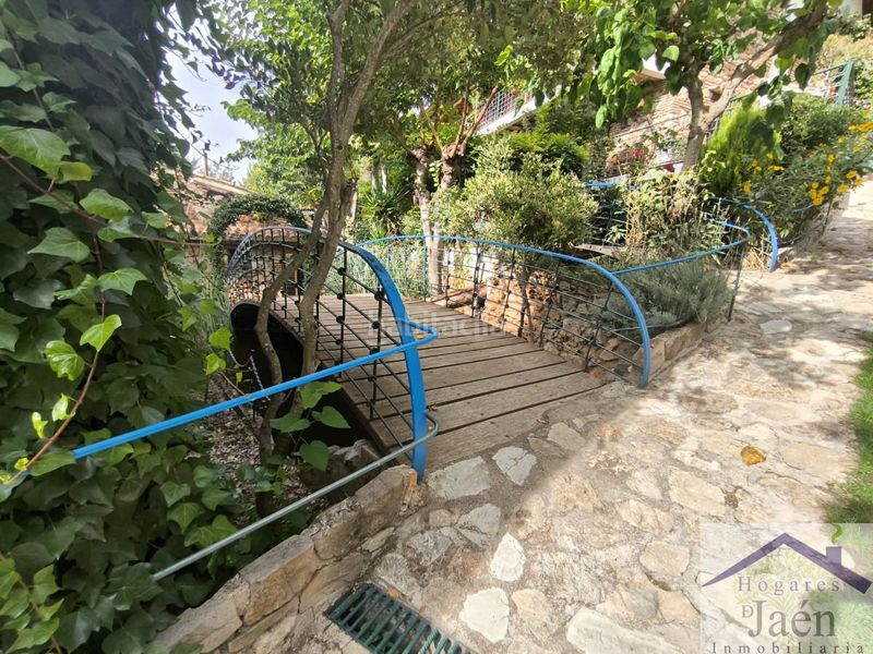 Foto 745c47d1-6778-4876-a621-dd66e1441b10. Edifici a Benatae