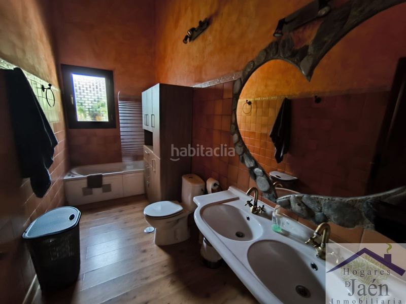 Foto ba4b9699-6dd0-48a1-bc7d-7836e8b2ba73. Edifici a Benatae