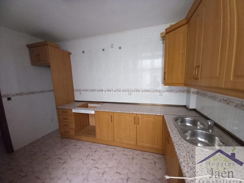 Foto 95b8ec49-7ee2-40d4-a469-2e3aafc40cfb. Appartamento in Linarejos Linares