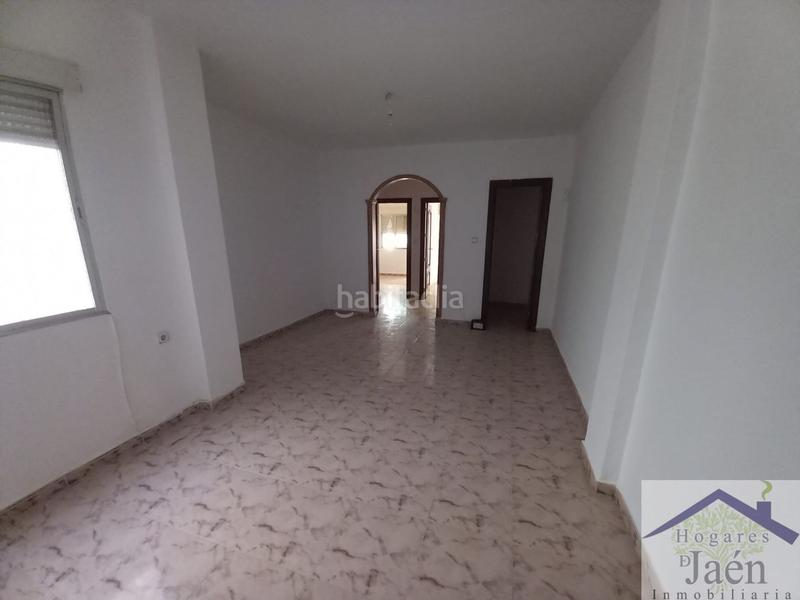 Foto bf51affe-e355-4b1a-a651-92fd3ffbdfa5. Appartamento in Linarejos Linares