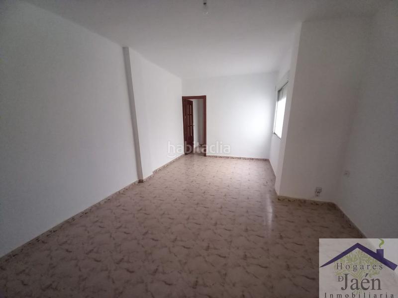 Foto c4d49195-2247-4ecd-ada4-7388e5bb03b7. Appartamento in Linarejos Linares