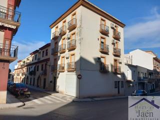 Pis  Numancia. Piso en venta en linares, 4 dormitorios.