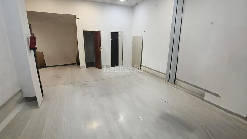 Foto 1e2299ae-f421-4bf6-96f0-b9ec51757119. Lloguer local comercial a Centro ciudad Linares