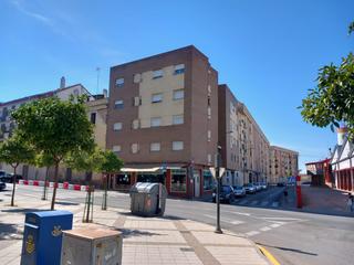 Appartement  Los bomberos. Piso en venta en linares, 3 dormitorios.