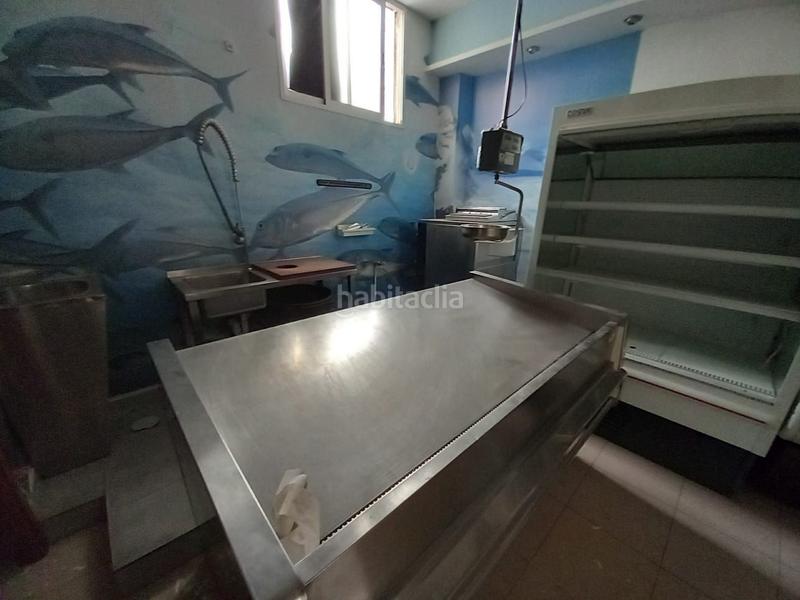 Foto 8723abc9-e57c-4641-8368-d264aa429d84. Rent business premise in Linarejos Linares